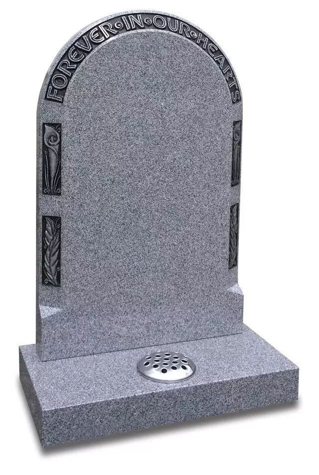lawn memorials